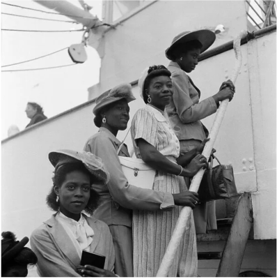 Caribbean-women-arriving-in-Plymouth